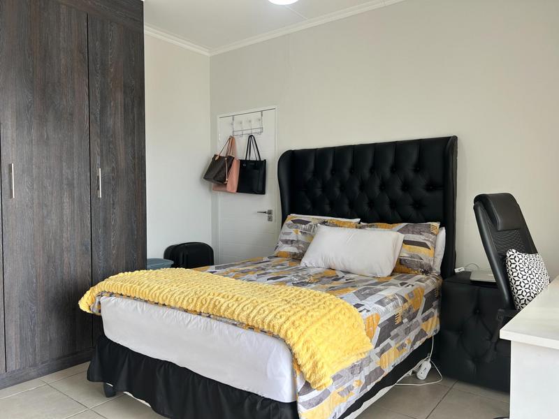 1 Bedroom Property for Sale in Sandown Western Cape